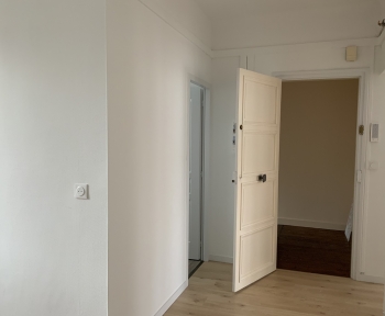 Location Appartement 2 pièces Châlons-en-Champagne (51000) - Proche hypercentre