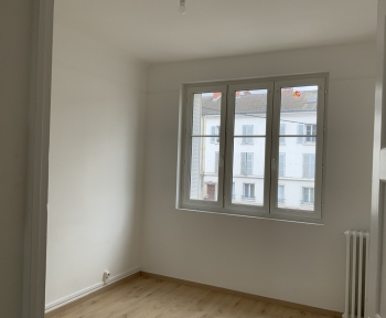 Location Appartement 2 pièces Châlons-en-Champagne (51000) - Proche hypercentre