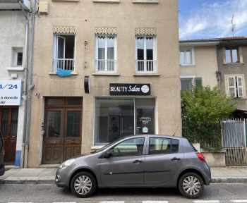 Location Local commercial  pièce Saint-Marcellin (38160)