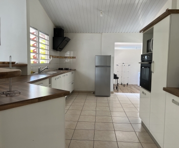 Location Villa avec piscine 5 pièces LaTrinité (97220) - Tracée  Proche bourg Trinité