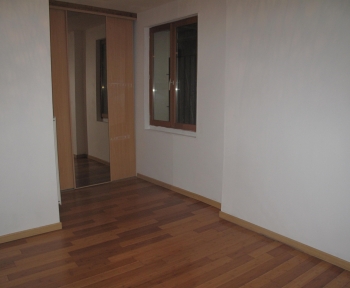 Location Appartement 3 pièces Toul (54200) - F3 TOUL HOPITAL