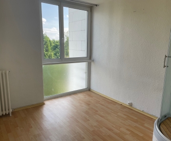 Location Appartement 4 pièces Maubeuge (59600)