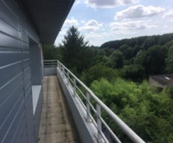 Location Appartement avec balcon 3 pièces Bourges (18000) - GARE