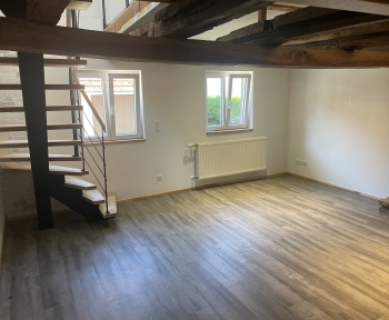 Location Appartement rénové 3 pièces Kutzenhausen (67250) - TTES CHARGES