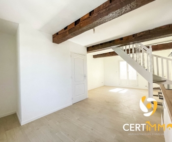 Location Appartement avec terrasse  pièce Valenciennes (59300) - esplanade