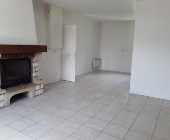 Location Maison 4 pièces Chitenay (41120) - Chitenay