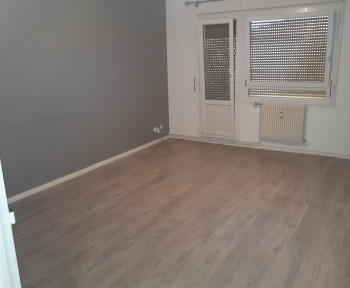 Location Appartement 4 pièces Châlons-en-Champagne (51000) - 16 avenue de Metz