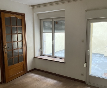 Location Appartement 2 pièces Toul (54200) - F2 RUE COLLEGE