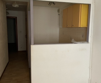 Location Appartement 2 pièces Toul (54200) - F2 RUE COLLEGE