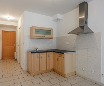 Location Appartement avec balcon 2 pièces Cosne-Cours-sur-Loire (58200)