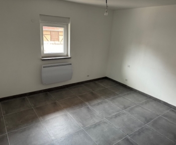 Location Appartement 3 pièces Betschdorf (67660) - rénové