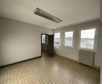 Location Bureau 7 pièces Compiègne (60200) - QUAI DE L'OISE