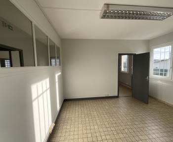 Location Bureau 7 pièces Compiègne (60200) - QUAI DE L'OISE