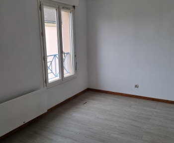 Location Appartement 1 pièce Étampes (91150)