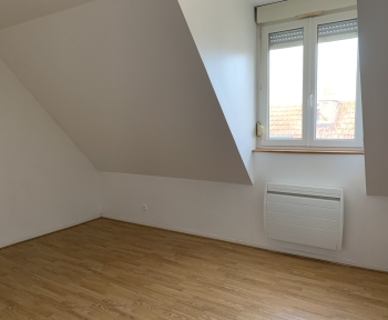 Location Appartement  pièce Reims (51100) - 44 rue des Elus (4ème étage)