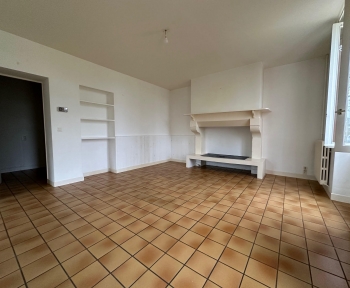 Location Maison 3 pièces Pouydesseaux (40120)