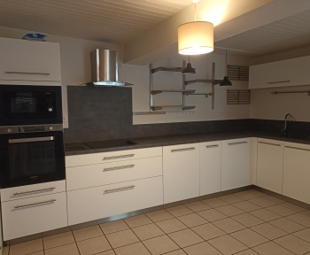 Location Maison 2 pièces Thiers (63300) - RUE VERCINGETORIX