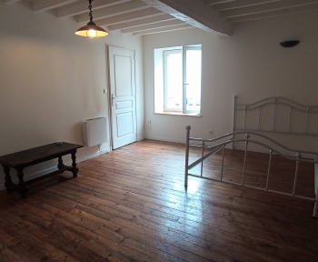 Location Maison 2 pièces Thiers (63300) - RUE VERCINGETORIX