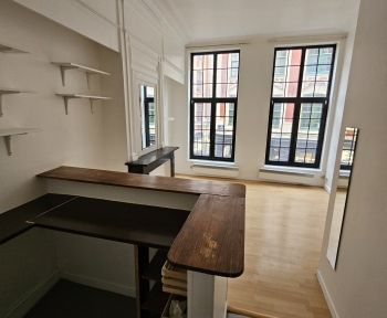 Location Appartement 1 pièce Lille (59000) - LILLE 7 RUE DE LA BOURSE 1ER ETAGE