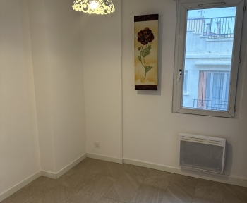 Location Appartement 2 pièces Sète (34200) - mediatheque