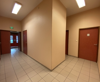 Location Local professionnel  pièce Saint-Amand-les-Eaux (59230)