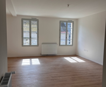 Location Appartement 4 pièces Provins (77160)