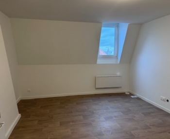 Location Appartement rénové 2 pièces Haubourdin (59320) - Face au canal