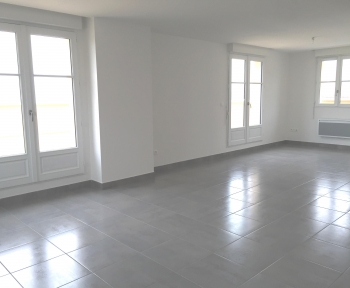 Location Appartement 4 pièces Provins (77160)