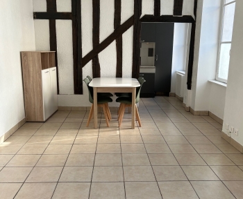 Location Appartement 3 pièces Provins (77160)