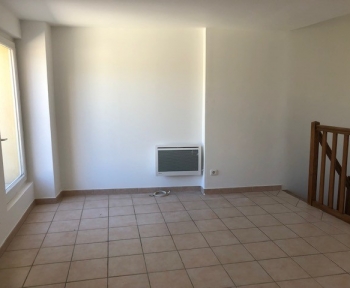 Location Appartement 2 pièces L'Isle-sur-la-Sorgue (84800)