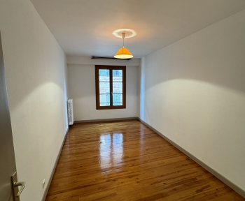 Location Appartement 4 pièces Rodez (12000) - RODEZ CENTRE