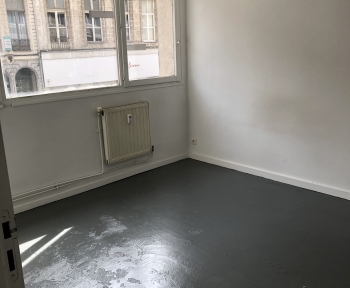 Location Appartement 4 pièces Lille (59000) - LILLE CENTRE