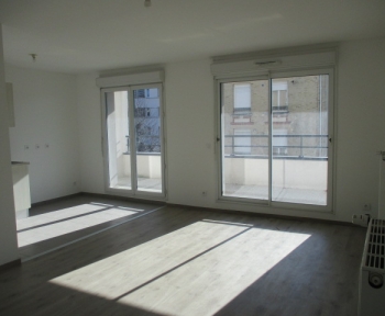 Location Appartement 3 pièces Reims (51100) - 32 RUE Géruzez (2ème étage avec ascenseur)