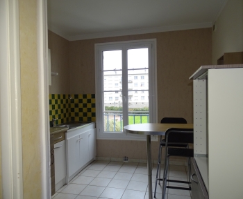 Location Appartement 4 pièces Condé-sur-Noireau (14110) - CENTRE VILLE