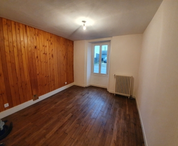 Location Maison  pièce L'Absie (79240) - L'ABSIE