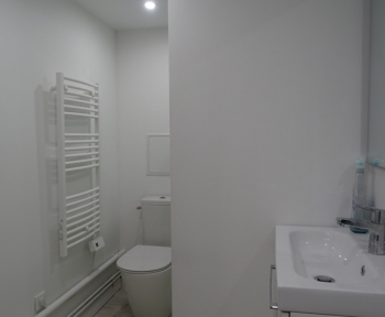 Location Appartement 2 pièces Reims (51100) - Reims Hyper Centre