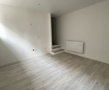 Location Appartement 2 pièces Reims (51100) - Reims Hyper Centre