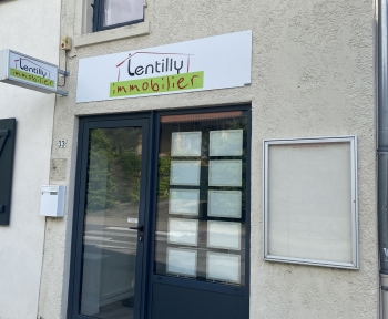 Location Local professionnel 2 pièces Lentilly (69210) - centre ville