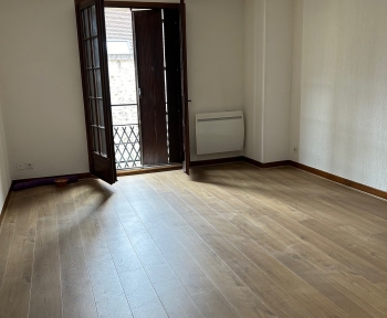 Location Appartement 1 pièce Provins (77160)