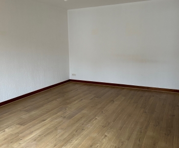 Location Appartement 1 pièce Provins (77160)