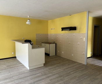 Location Appartement 3 pièces Saint-Vallier (26240)