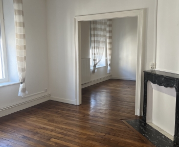 Location Appartement 5 pièces Toul (54200) - F5 MAGASINS