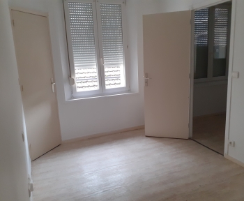 Location Appartement 2 pièces Reims (51100) - PROCHES CENTRE, LYCEES