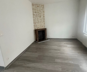 Location Maison 4 pièces Roye (80700)