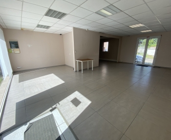 Location Local commercial 2 pièces Langon (33210)