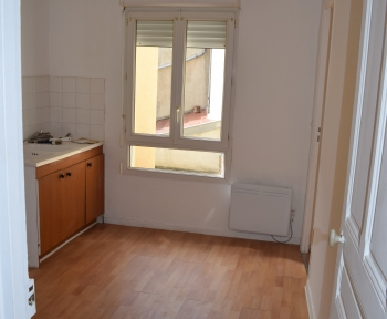 Location Appartement 4 pièces Fismes (51170) - 3 chambres