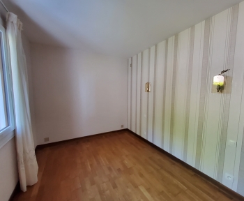 Location Maison avec jardin 4 pièces Saint-Romain-sur-Cher (41140)