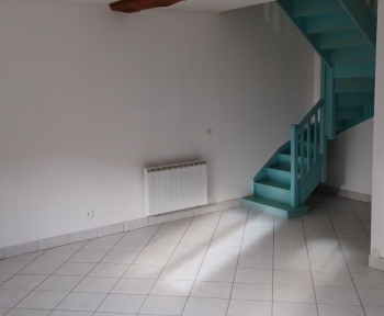 Location Maison 3 pièces Domats (89150)