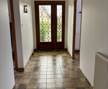 Location Maison 4 pièces Beaumont-sur-Sarthe (72170) - BEAUMONT