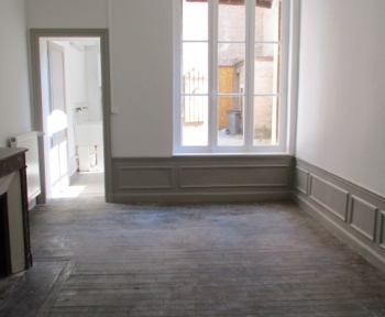 Location Local commercial  pièce Reims (51100) - 7 rue Dieu Lumière (rez-de-chaussée)